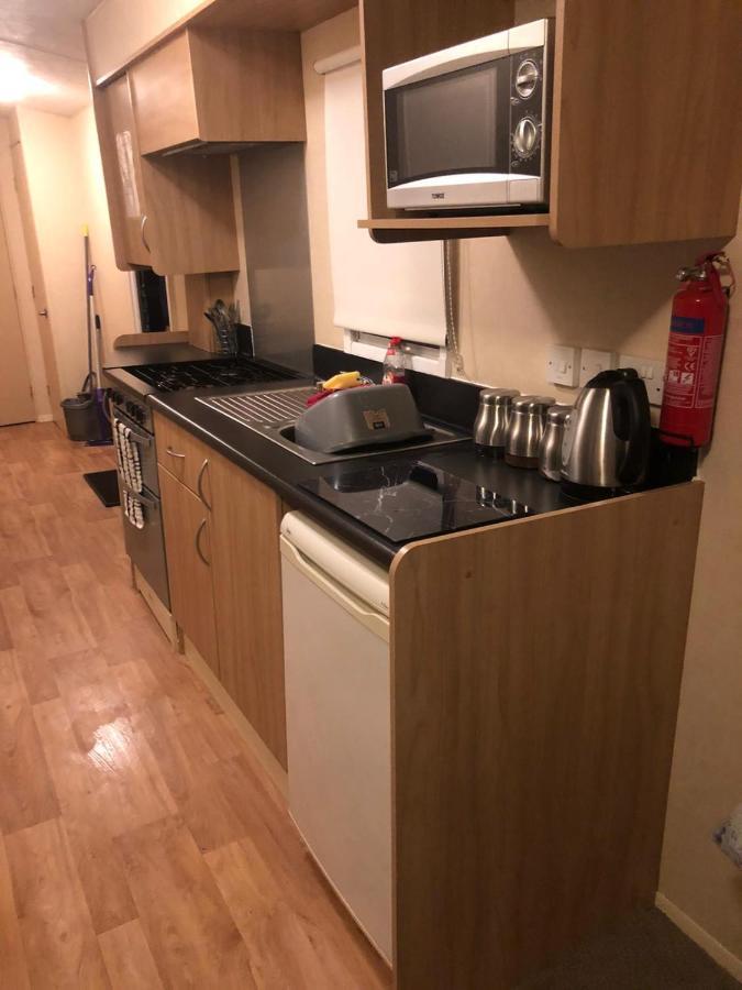 I & K Static Caravan Hire Sited On Winkups Towyn North Wales With Free Wi-Fi And Netflix Kinmel Bay Eksteriør bilde